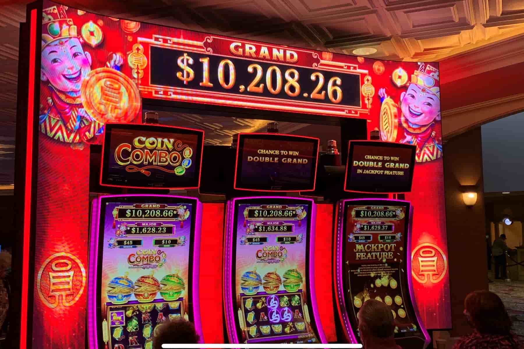 $10,208.26 jackpot win on Coin Combo slot machine