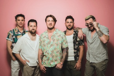 Radio Stranger photo