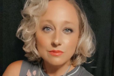 DJ BreZay headshot