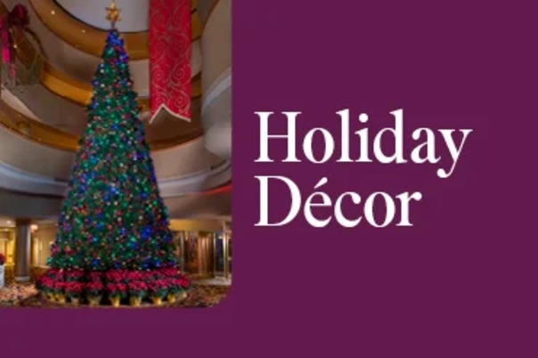 20+ foot Christmas tree at Turning Stone